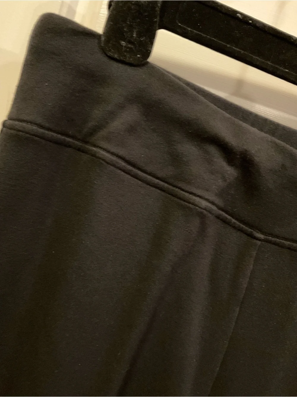 Neiman Marcus Exclusive Stretch Pants - S
